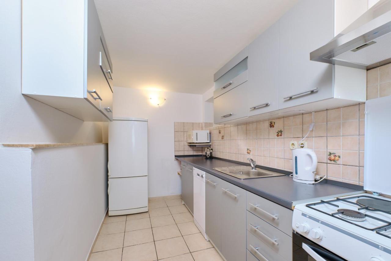 Apartments With A Parking Space Cunski, Losinj - 7867 Ngoại thất bức ảnh